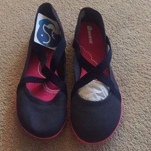 No Sox ladies comfort shoe
